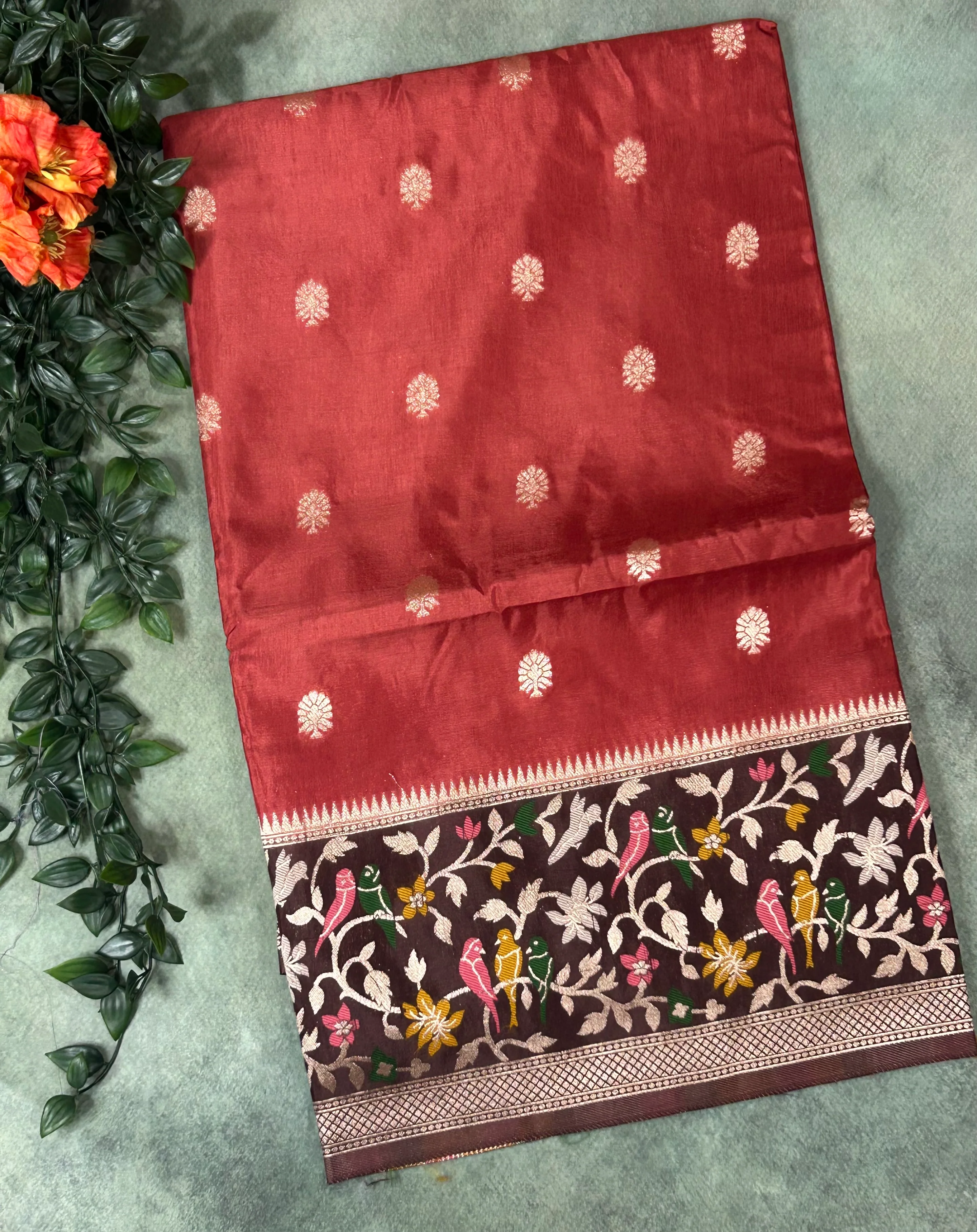 Brick red n brown crepe paithani border saree - Image 4
