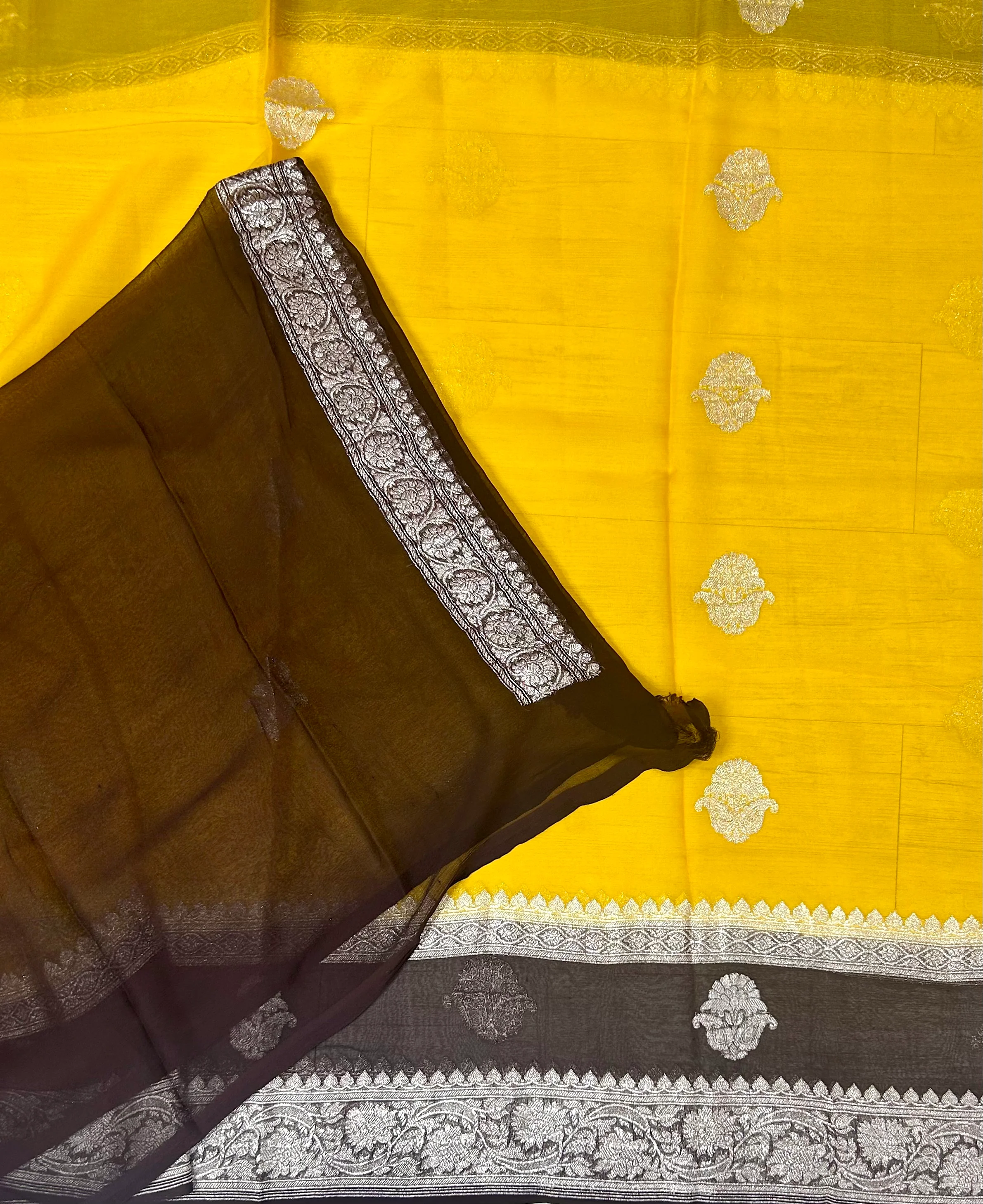 Bright yellow n dark brown benarasi double border pure chiffon saree - Image 2