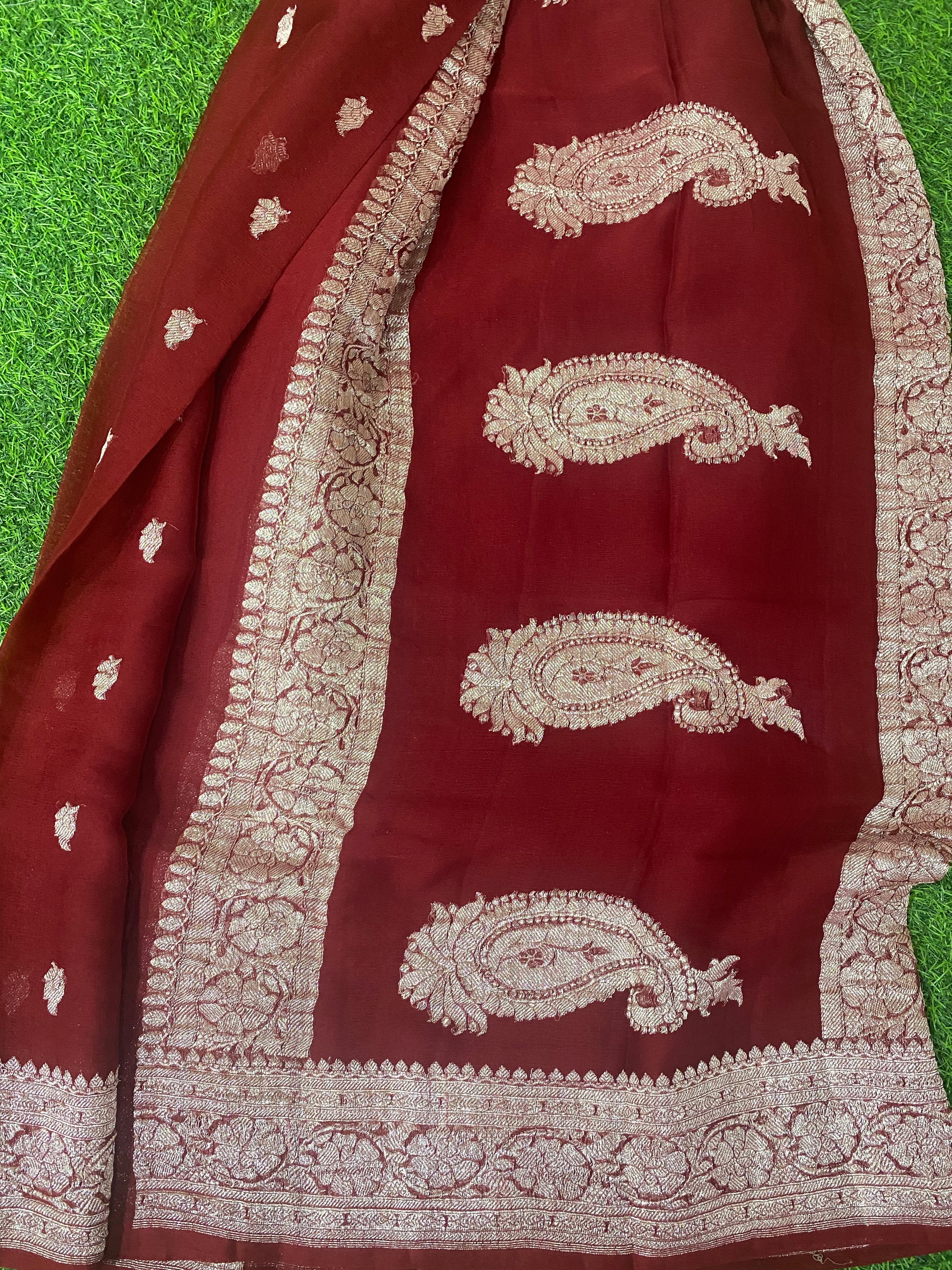 Burgandy benarasi pure chiffon saree - Image 4