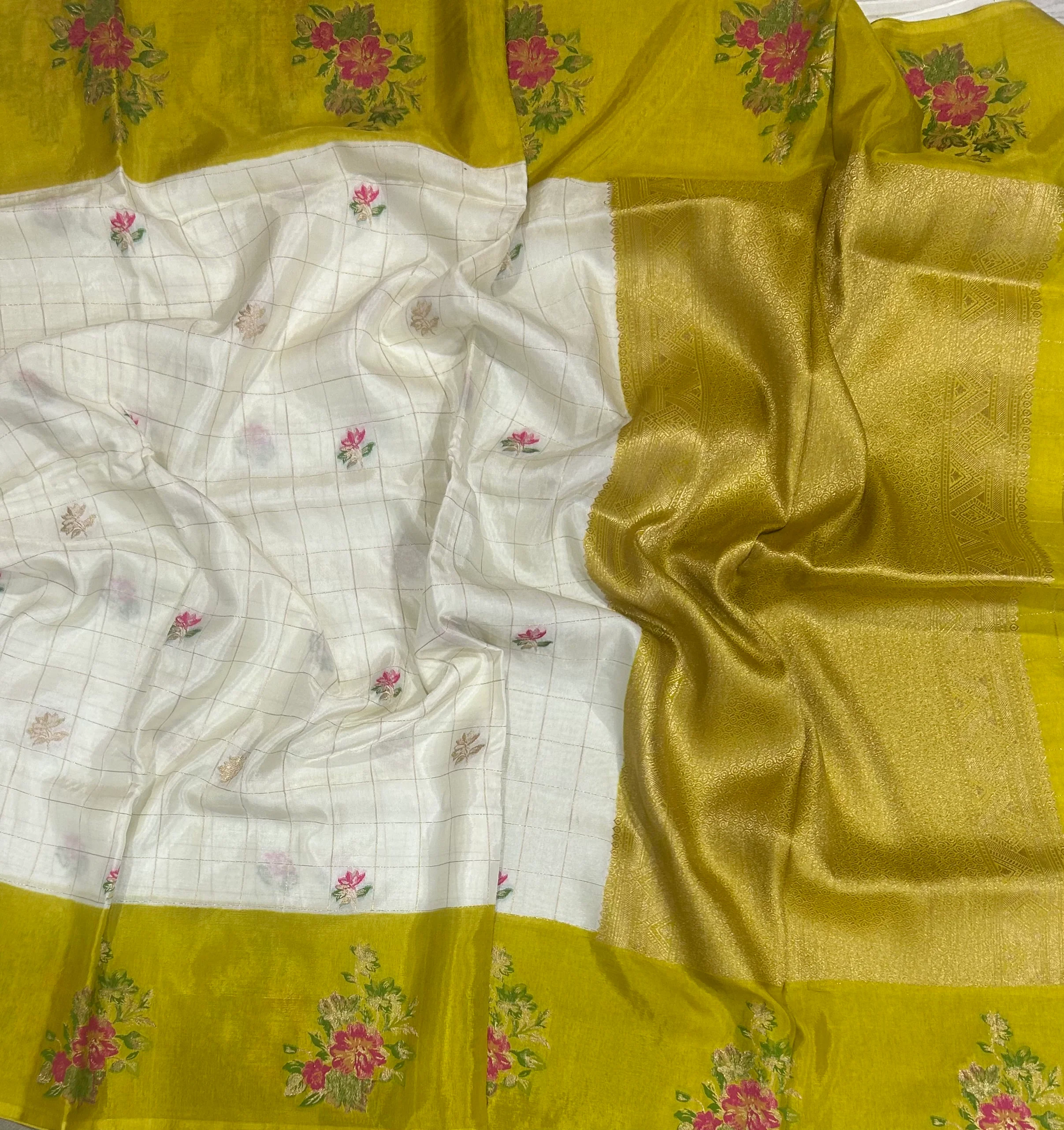 Cream n mustard yellow checks dola crepe 104 saree - Image 2