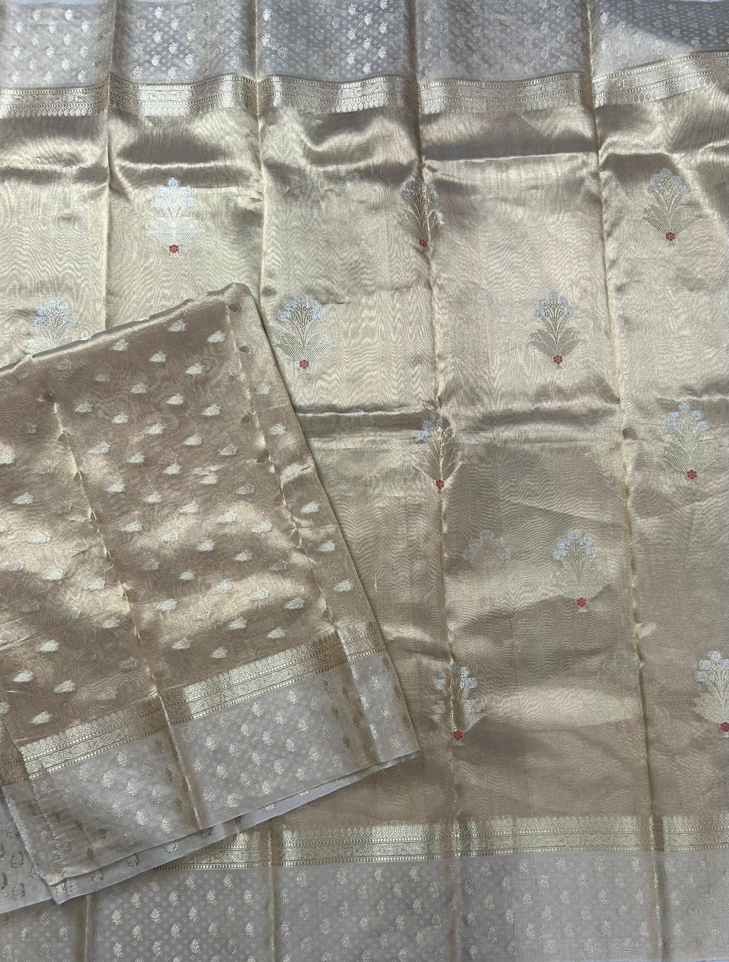 Golden plain pure benarasi tissue 105 saree - Image 3