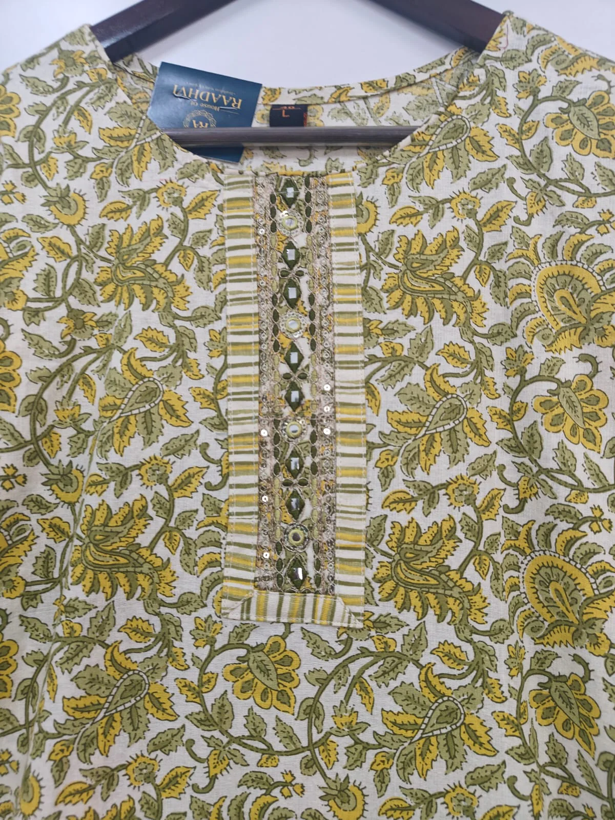 Green Cotton Block Print Straight Fit Kurtha - Image 4