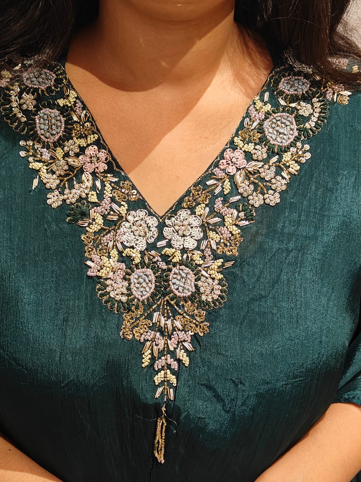 “Kafthan"Bottle Green Kafthan handwork party ware Kurtha set - Image 4
