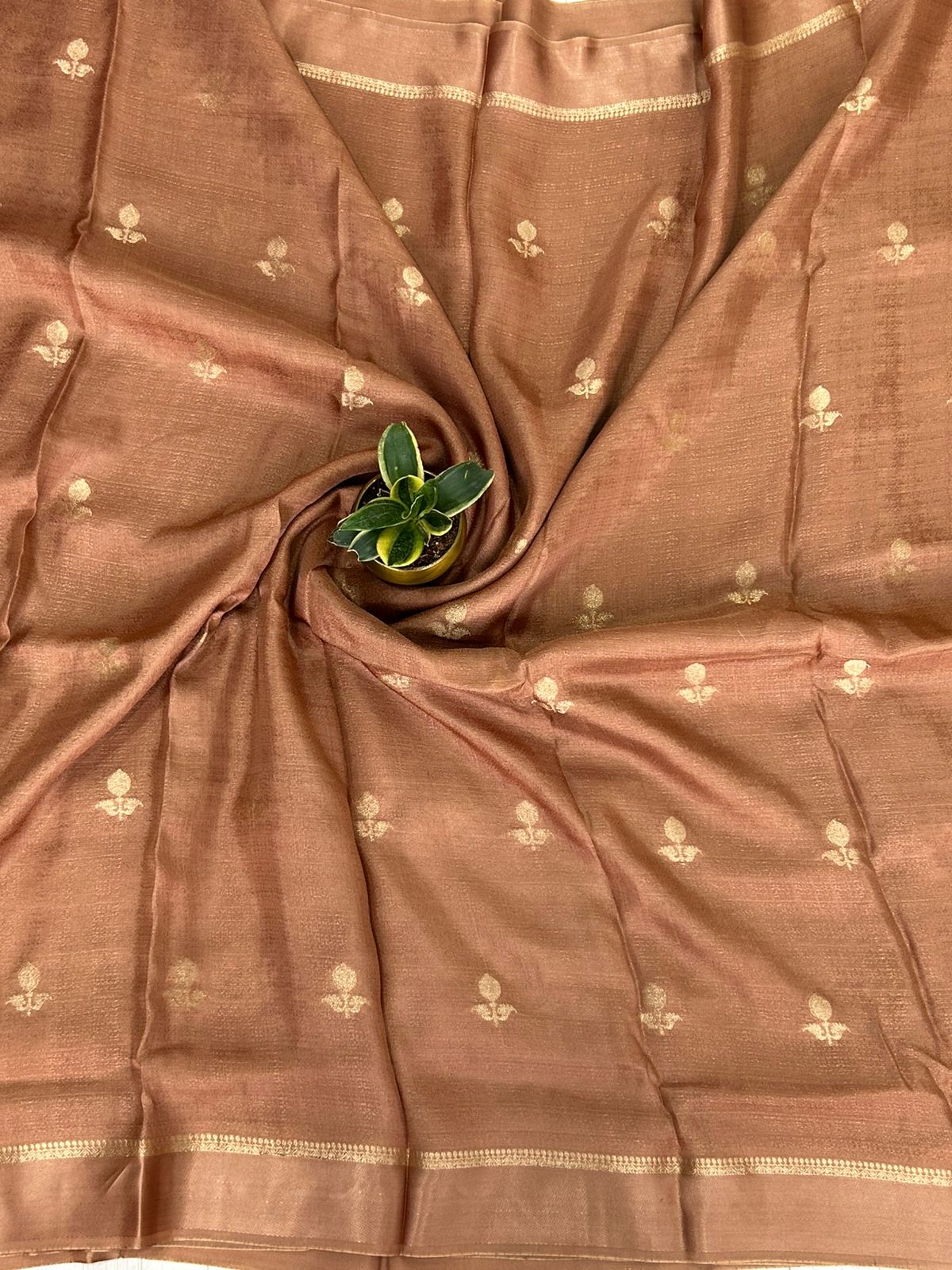 Light rust 08 jute linen saree - Image 4