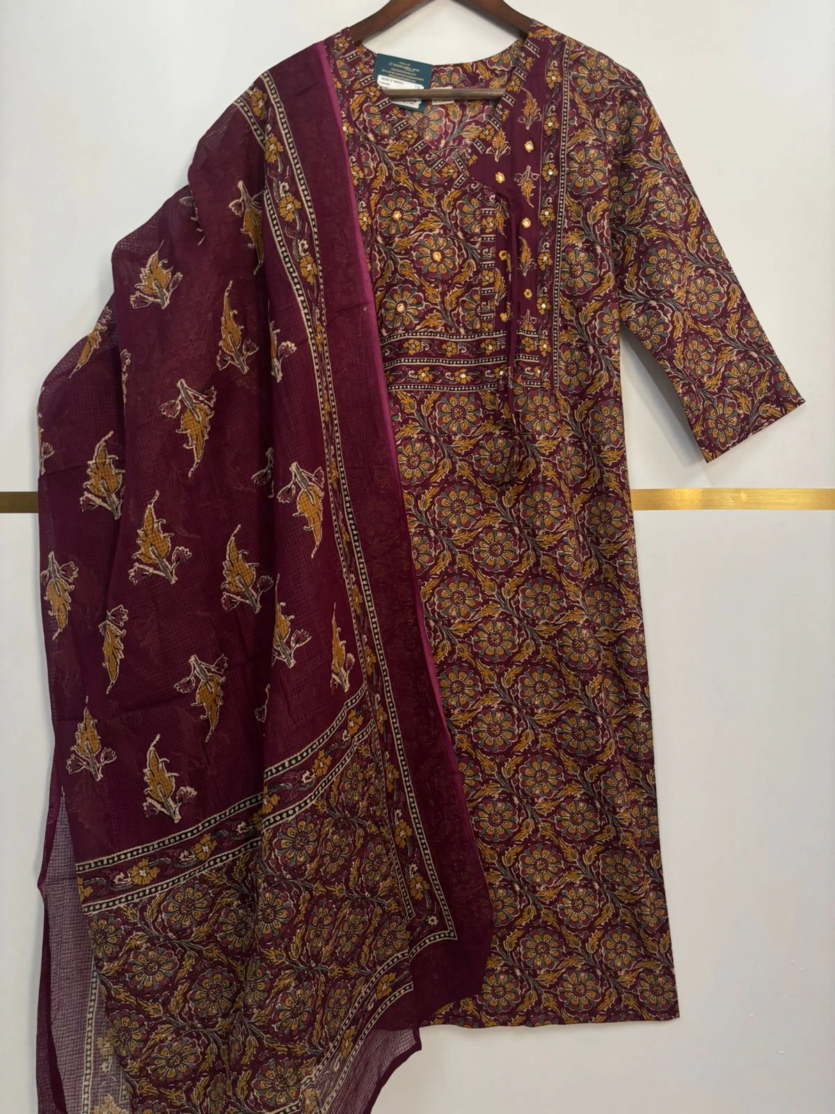 Maroon Cotton Kalamkari Print Straight Fit Kurtha - Image 2