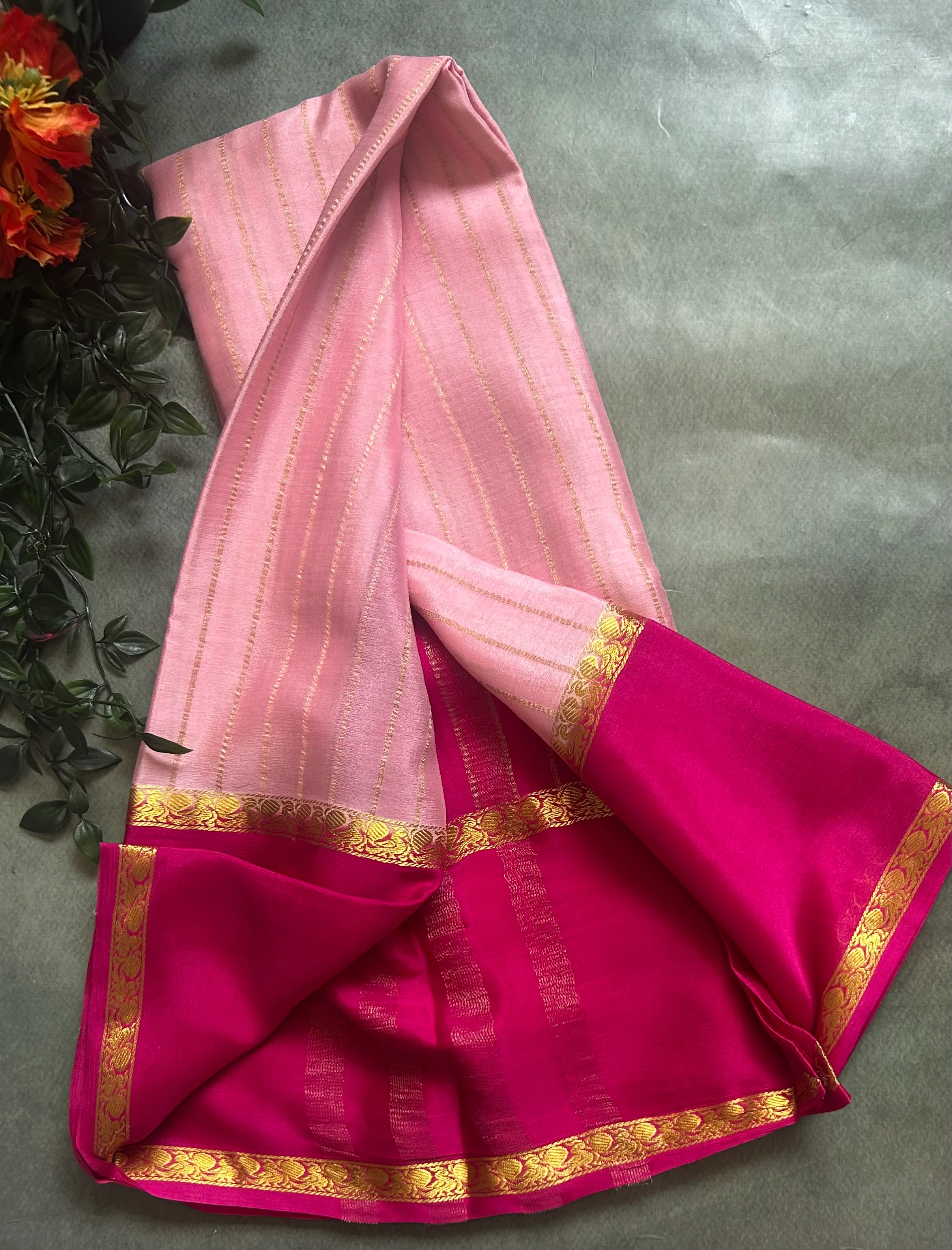Pastel pink n Rani pink pure wrinkle 103 crepe silk saree - Image 2