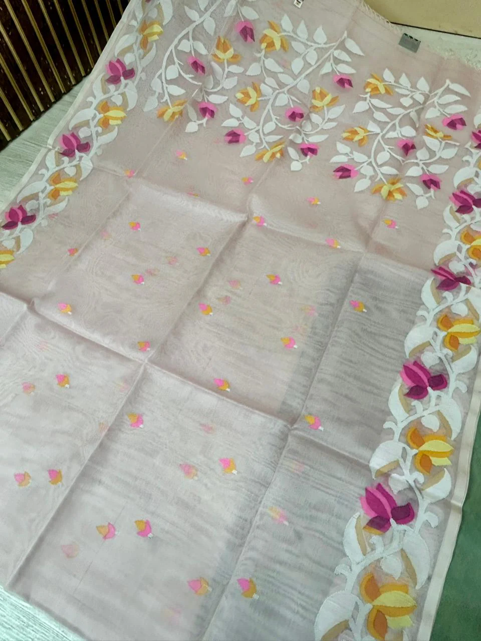 Light pink pure jamdani organza saree - Image 3