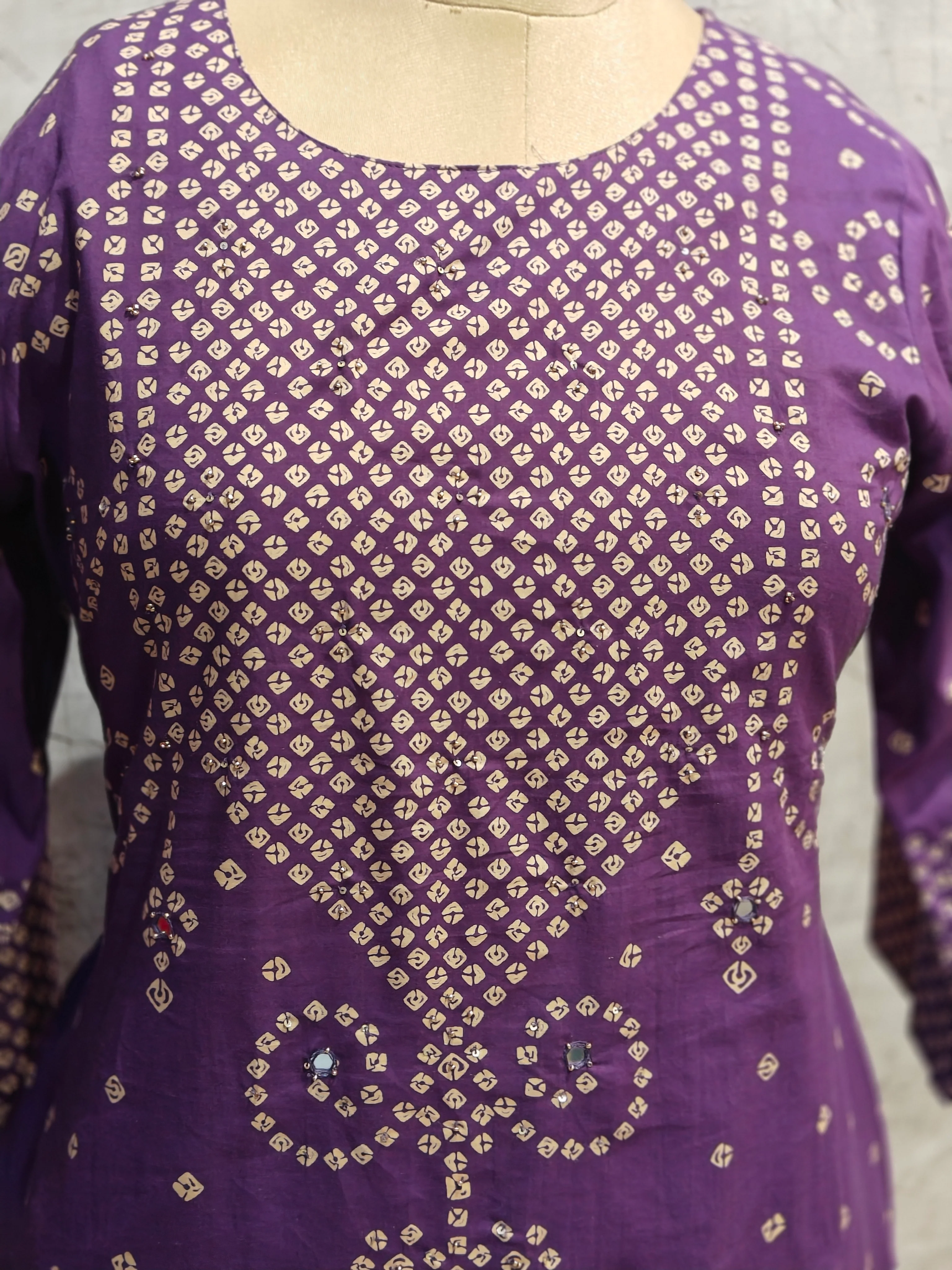 Purple Cotton Straight Fit Block print Kurtha 643 - Image 3