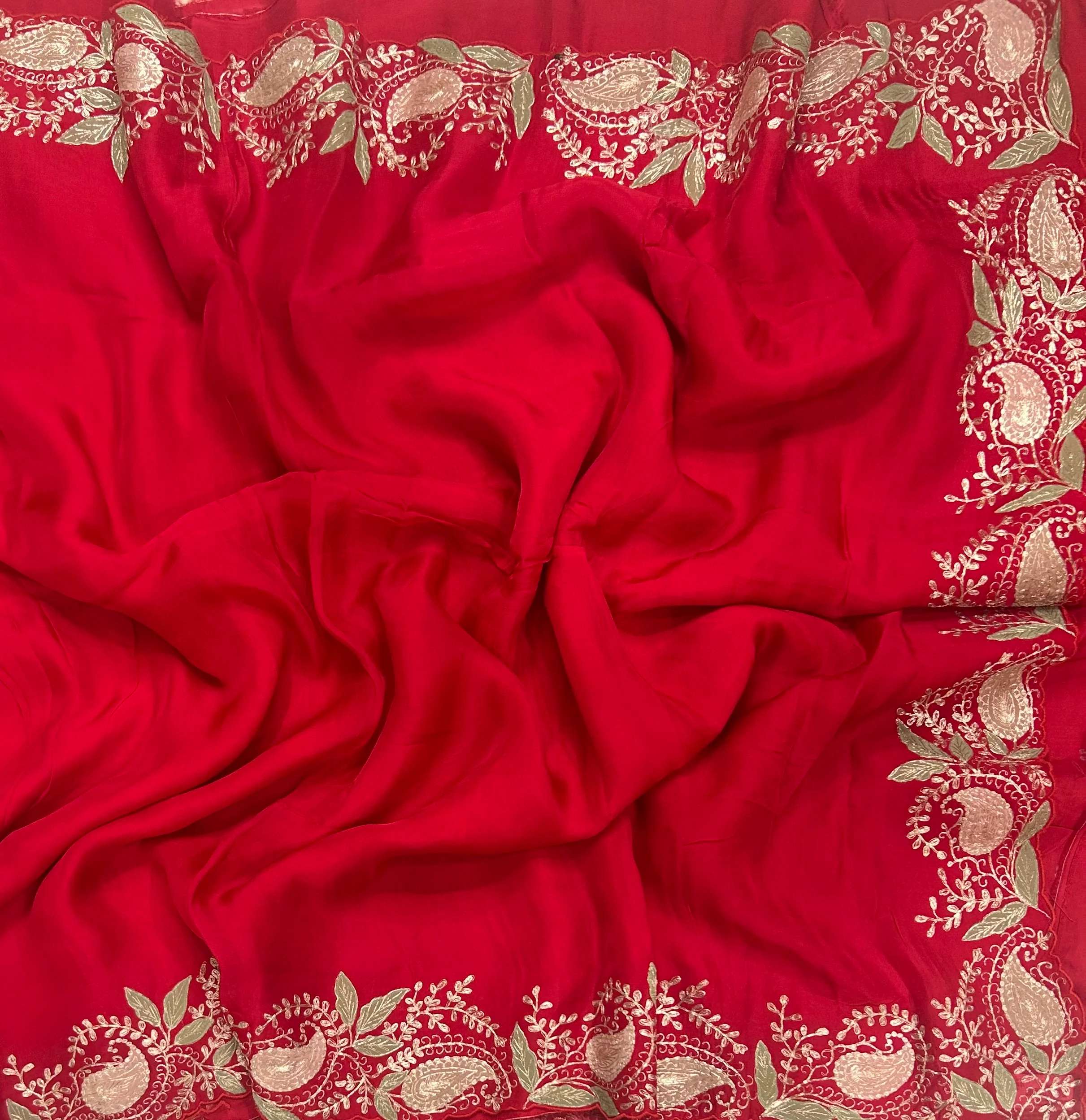 Red embroidery border organza crepe 104 party wear saree - Image 2