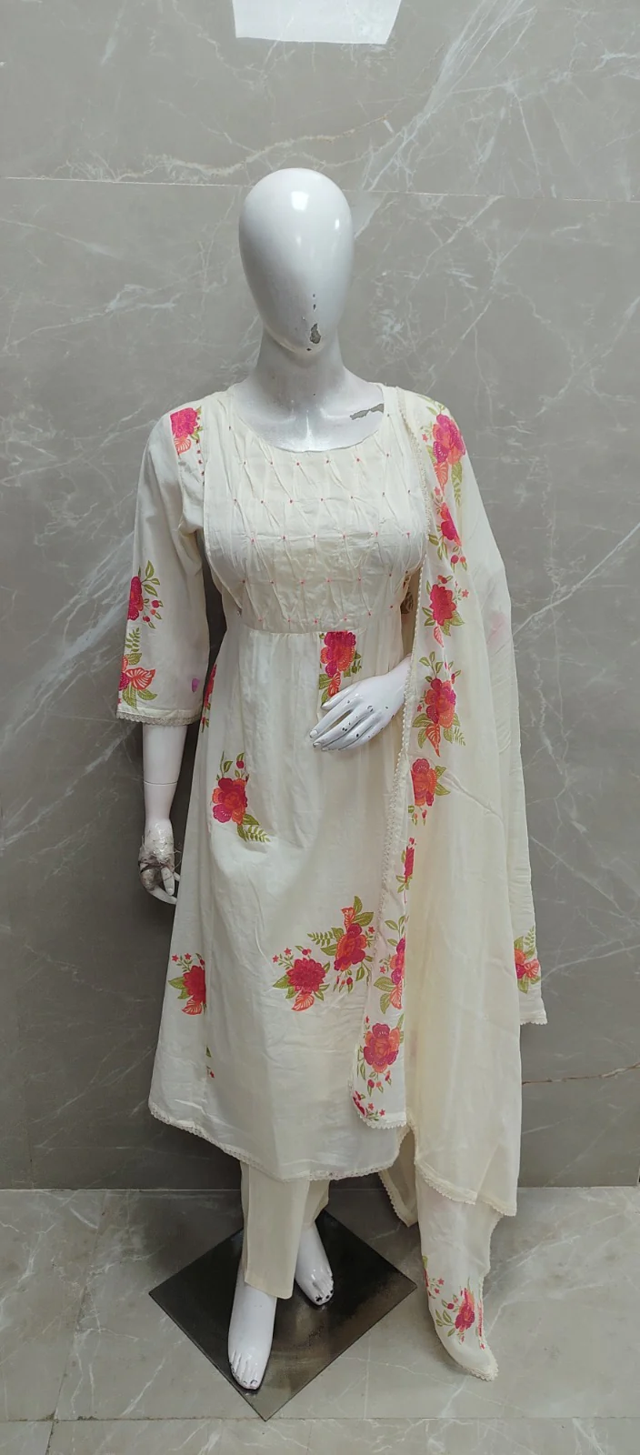 White Cotton Hand Embroidery Airline Kurtha 375 - Image 2